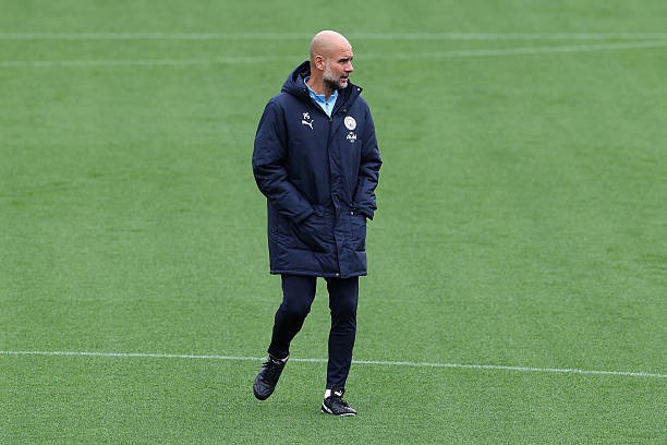Pep ắt hẳn đang đau đầu về hàng tiền vệ của Man City. 