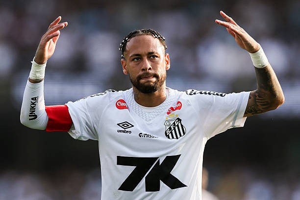 Neymar có thể tái ngộ với Lionel Messi và Luis Suarez tại Inter Miami.