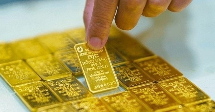 Cụ thể, các thương hiệu lớn như SJC, DOJI và PNJ đồng loạt niêm yết giá vàng miếng ở mức 146,6 – 148,6 triệu đồng/lượng (mua vào – bán ra), tương ứng giảm 4,9 triệu đồng/lượng ở chiều mua và 3,9 triệu đồng/lượng ở chiều bán.