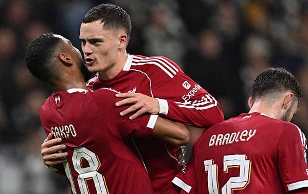 Florian Wirtz đóng góp 2 kiến tạo cho Liverpool ở trận thắng Eintracht Frankfurt.