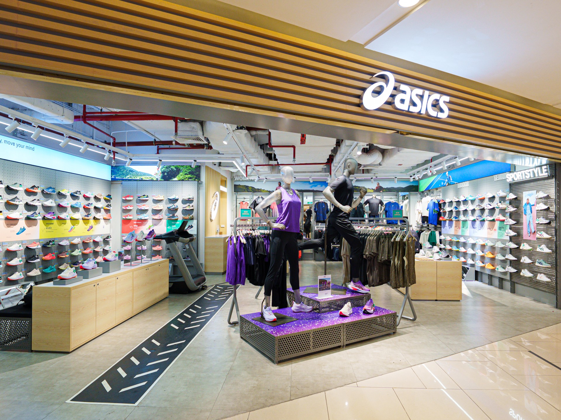 251019_ASICSOPENING_THUYCHI_5345