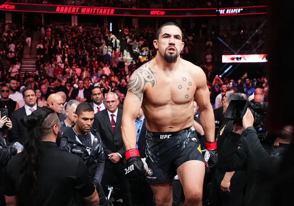Robert Whittaker tại UFC 298