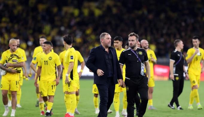 Bóng đá Malaysia nhận cú sốc lớn.