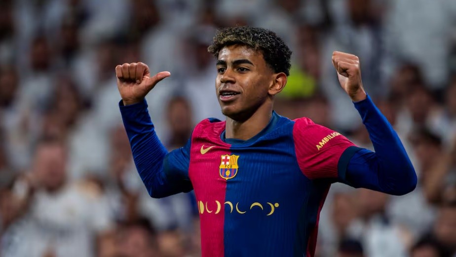 Yamal đã có những phát biểu hâm nóng trận Siêu kinh điển.