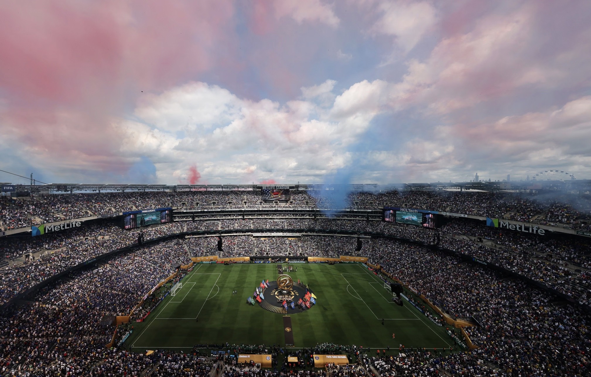 Giá vé World Cup 2026 tăng cao chóng mặt