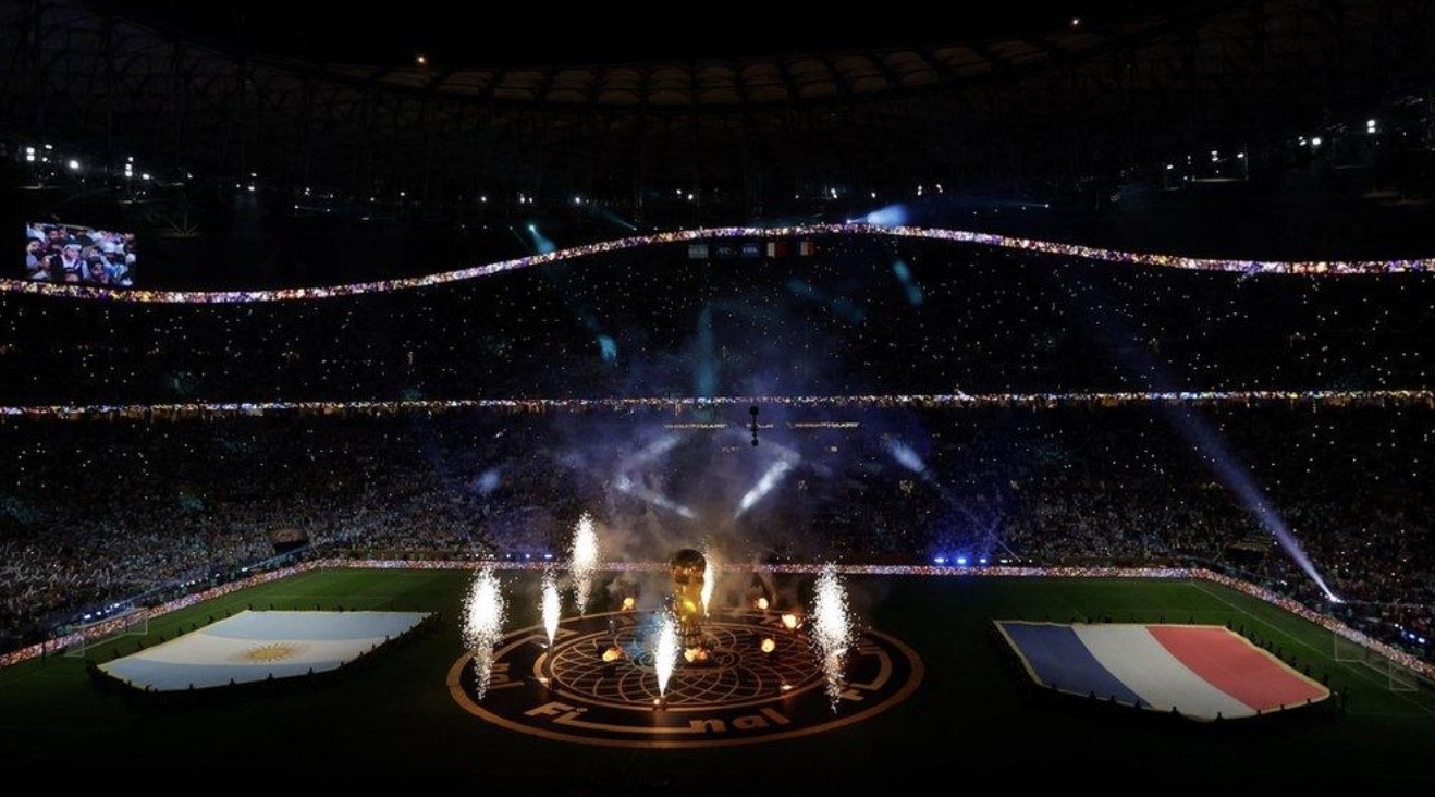 Bóng đá đã bị thương mái hoàn toàn