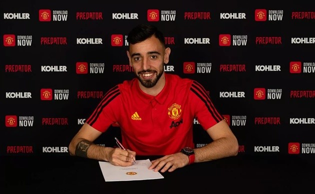 Bruno ký hợp đồng với Man Utd vào năm 2020