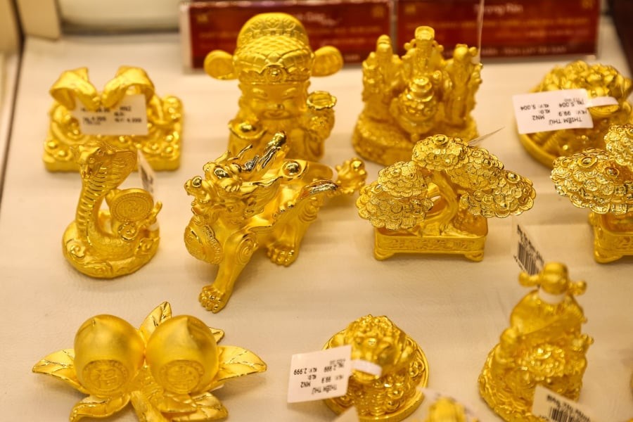 Giá vàng nhẫn sáng nay biến động trái chiều giữa các thương hiệu.