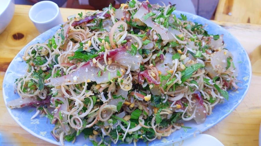 Ăn cá sống hại sức khỏe