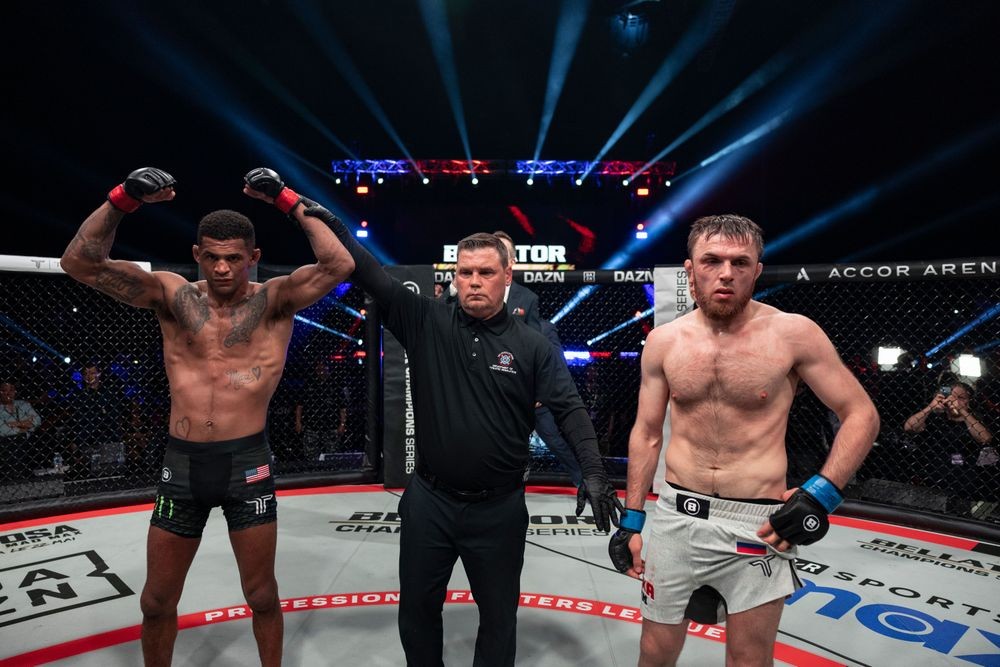 Patchy Mix ăn mừng chiến thắng tại Bellator Paris 2024