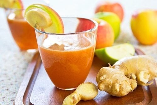 Sự kết hợp giữa cà rốt và gừng mang đến nguồn dưỡng chất dồi dào giúp trẻ hóa làn da từ bên trong