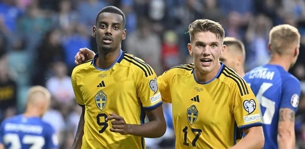 Isak đang mờ nhạt hơn Gyokeres ở mùa giải hiện tại