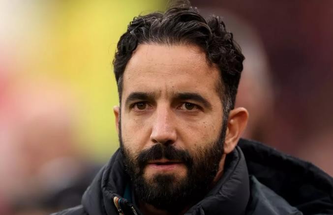 Amorim có thể giúp MU vượt khó?