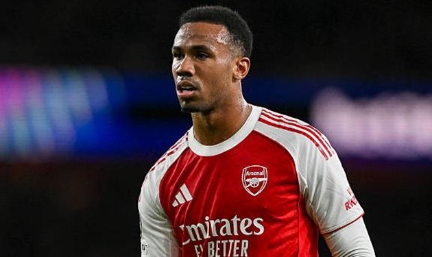 Gabriel Magalhaes để ngỏ khả năng ra sân ở trận đấu với Crystal Palace.