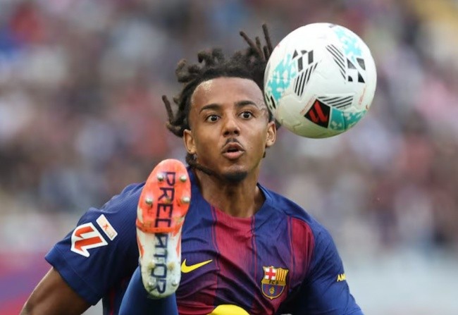 Kounde phải chứng minh năng lực ở Siêu kinh điển.