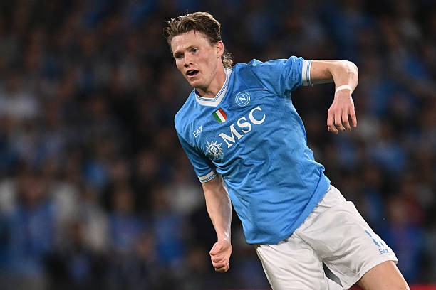 Scott McTominay có thể trở lại Anh chơi bóng.