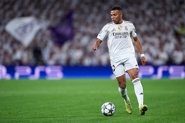 Kylian Mbappe là ngôi sao sáng trên hàng công Real Madrid.