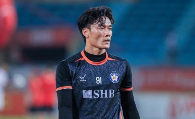 Thủ môn Tiến Dũng nghỉ hết mùa.