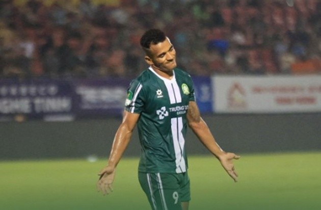 Alex Sandro không thể giúp Đồng Nai giành chiến thắng trong ngày thiếu vắng tiền đạo hàng đầu, Nguyễn Công Phượng. Ảnh: CLB Đồng Nai.