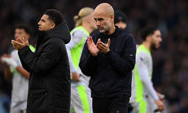 Pep thất vọng trước khả năng tận dụng cơ hội của Man City