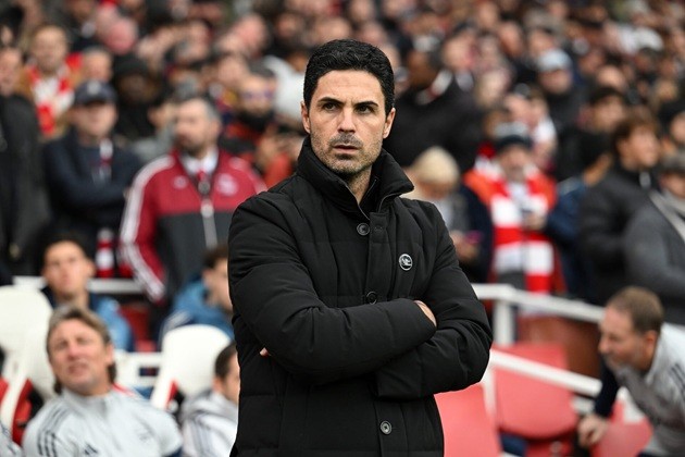 Arteta xác nhận 2 trụ cột đã bị đau.