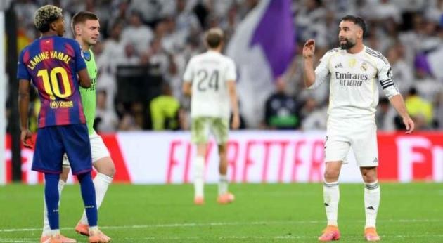Dani Carvajal khiến Yamal nổi giận.