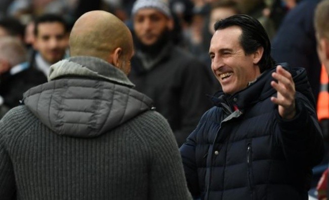 Emery đấu trí với Pep.