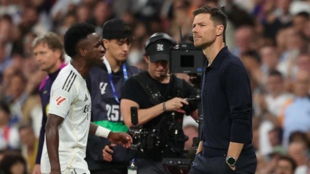 Alonso xứng đáng được khen ngợi.