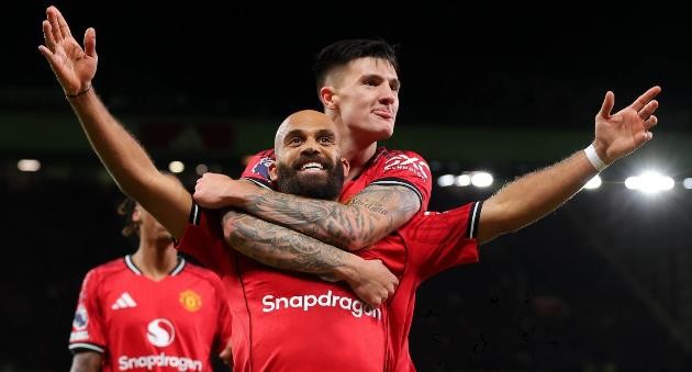 Mbeumo giúp MU bay cao.