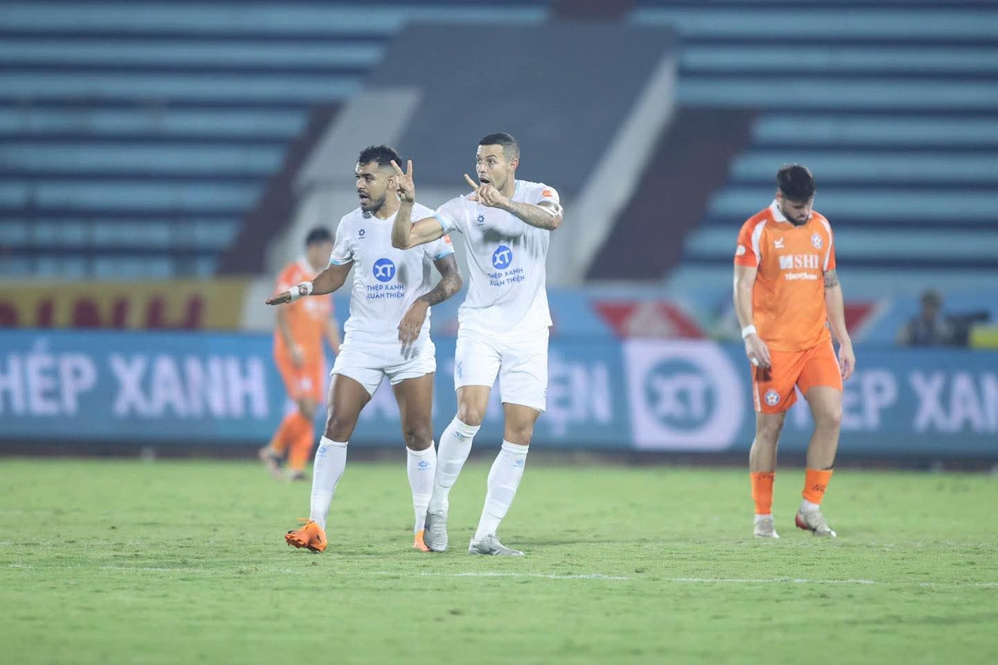 cứu nguy cho Nam Định.