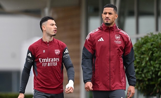 Saliba và Martinelli lỡ trận Brighton