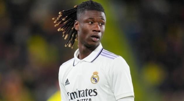 Camavinga lọt vào tầm ngắm Quỷ đỏ.