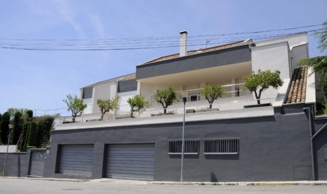 Căn biệt thự cũ của Pique.