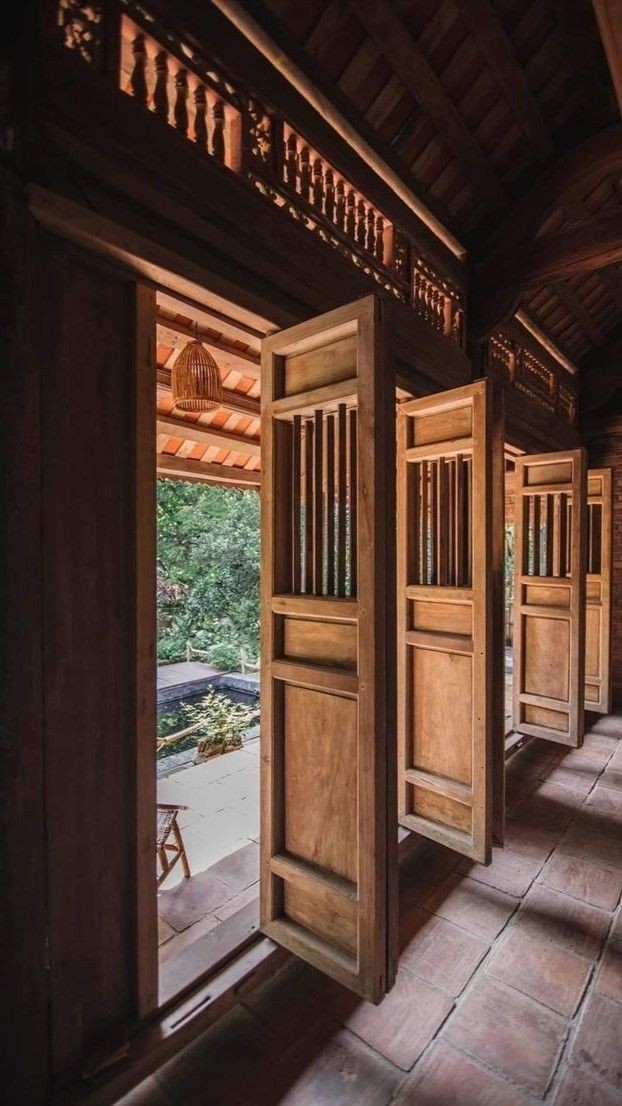 Cửa nhà mang ý nghĩa phong thủy sâu sắc