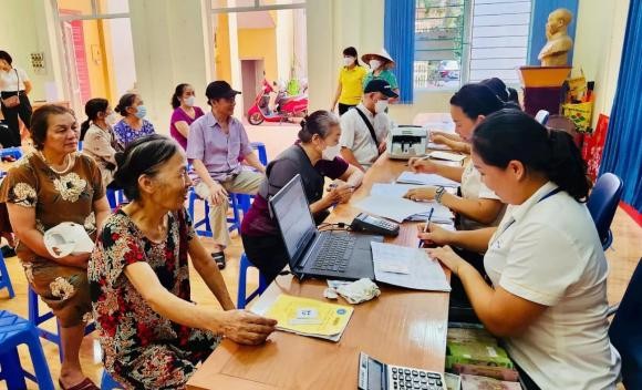 Tùy thuộc vào điều kiện kinh tế – xã hội, khả năng cân đối ngân sách và huy động các nguồn lực xã hội, Ủy ban nhân dân cấp tỉnh có thể đề xuất Hội đồng nhân dân cùng cấp quyết định hỗ trợ thêm cho người hưởng trợ cấp hưu trí xã hội.