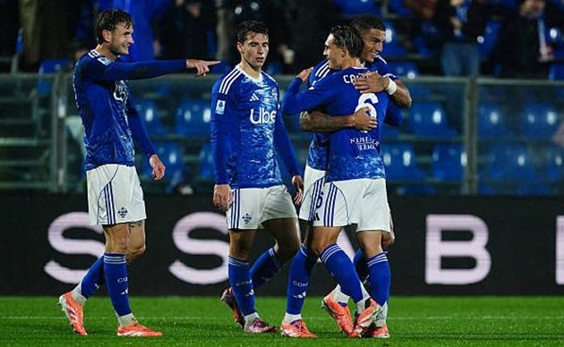 Como dễ dàng đánh bại Verona trên sân nhà