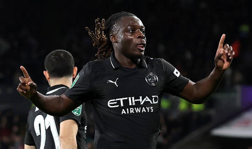 Doku cùng các đồng đội đã có màn trình diễn ấn tượng tại EFL Cup.