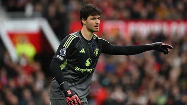 Lammens xuất hiện đúng lúc MU cần anh nhất.