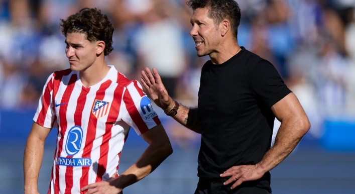 Julian Alvarez sẽ là niềm hy vọng lớn nhất trên hàng công Atletico.