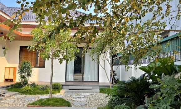 Một trong những dấu hiệu dễ nhận biết nhất của ngôi nhà phong thủy tốt là nơi “tàng phong tụ khí”, tức giữ được luồng khí tốt lưu lại.