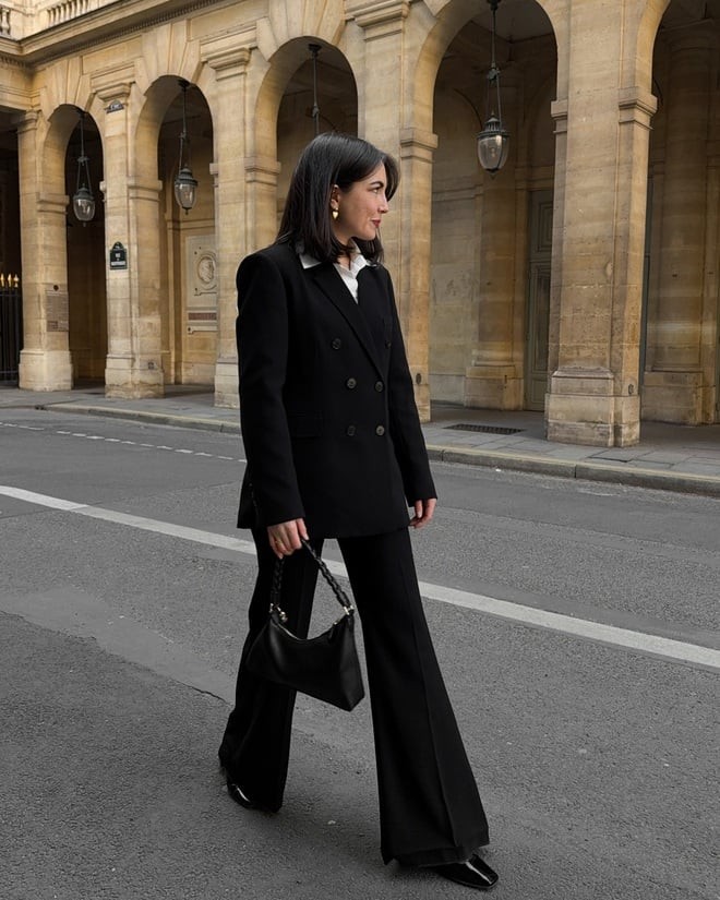 Áo blazer từ lâu đã được xem như “linh hồn” của phong cách tối giản.
