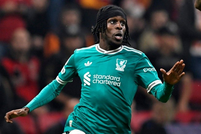 Frimpong dính chấn thương.