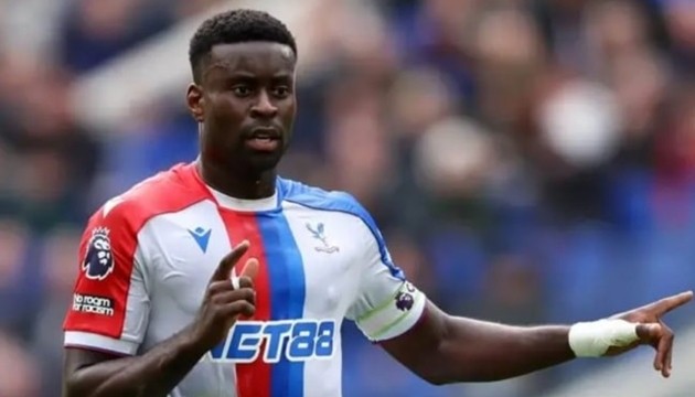 Marc Guehi được săn đón.