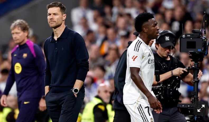 Vini đã gửi lời xin lỗi đến Xabi Alonso sau những ồn ào ở El Clasico.