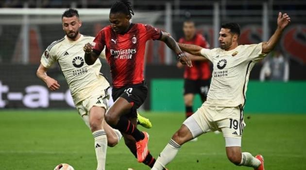 Trận đại chiến giữa Milan và Roma hứa hẹn đầy hấp dẫn.