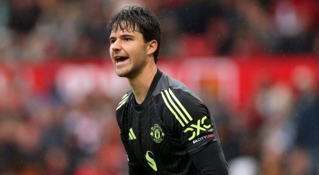 Thủ môn Lammens của Man United.