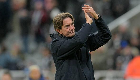 Thomas Frank thừa nhận Tottenham Hotspur kém Chelsea.