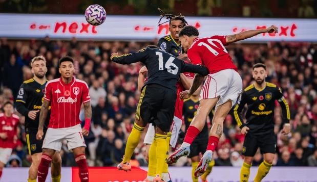 MU chỉ giành 1 điểm trên sân Forest.