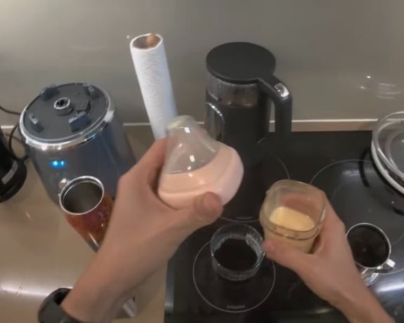 Onng xã H'Hen Niê gây tranh cãi khi lấy sữa của vợ pha cà phê cho bạn uống