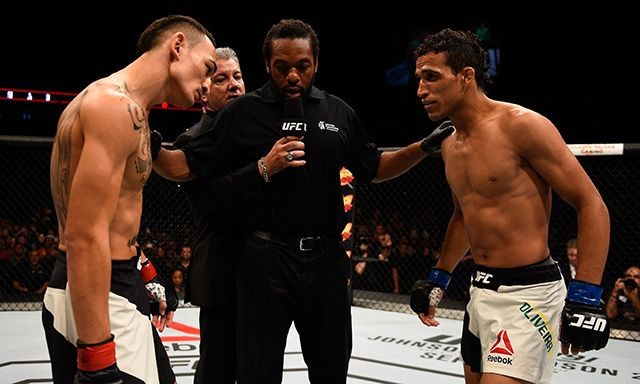Max Holloway and Charles Oliveira met in 2015.